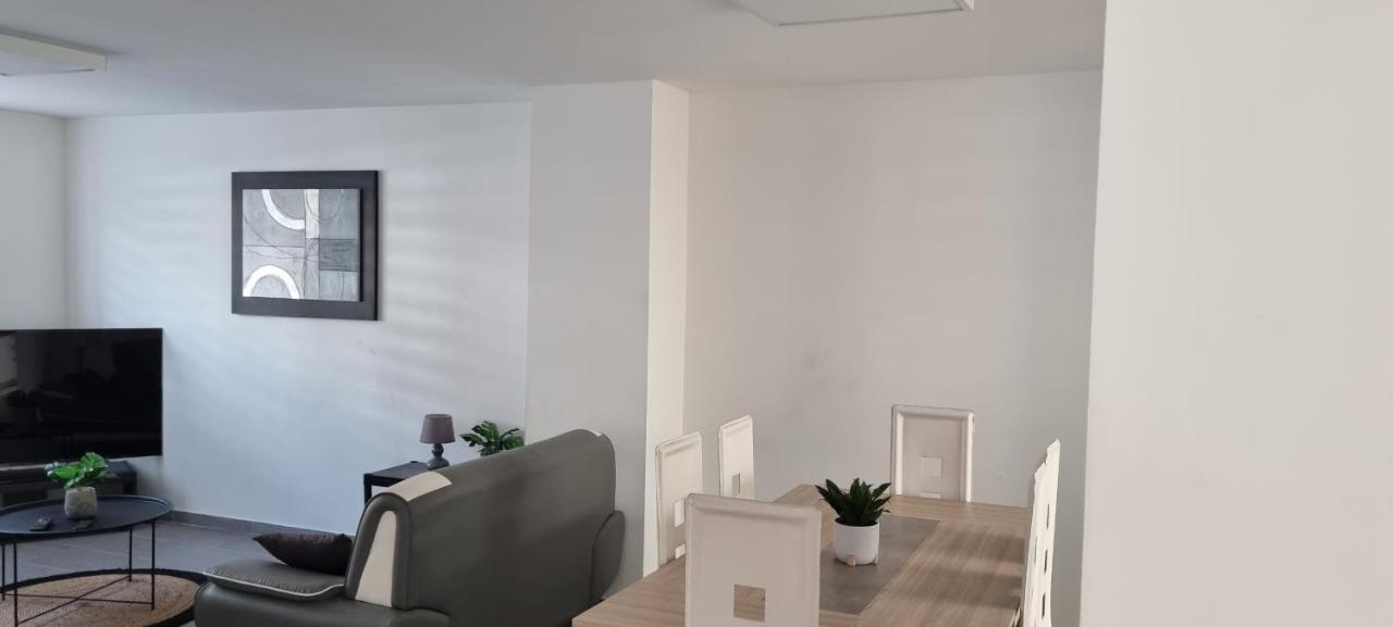Maison Meublee 6 Personnes Apartamento Cappelle-la-Grande Exterior foto